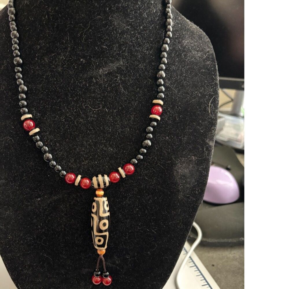 Nine Eyed Tibetan Dzi Bead Pendant Necklace